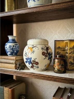 Vintage Ginger Jar Sadler England Blue Bird Paradise Vanity Table Chinoiserie